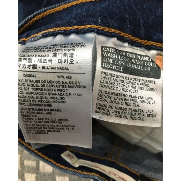 NWT Levi's Super High Rise Ribcage Denim Shorts Size 26 - Picture 8 of 9